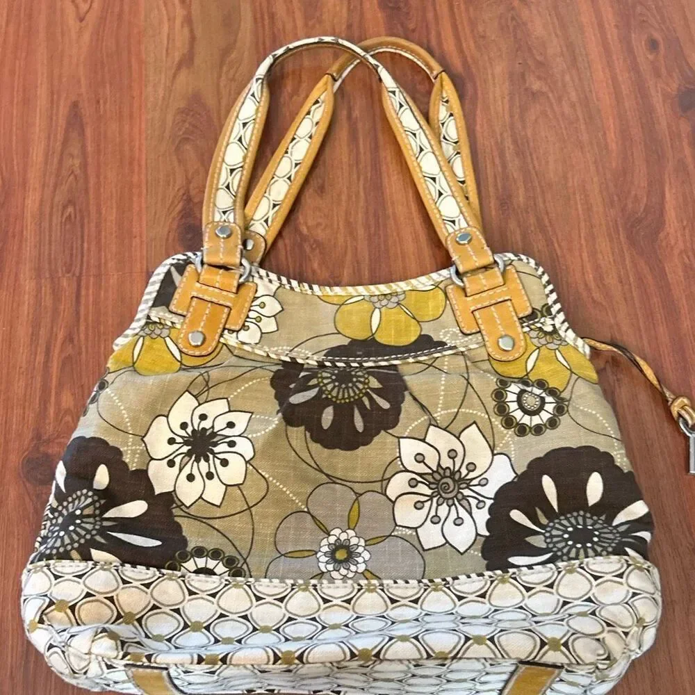 Fossil vintage flower handbag mustard cream canvas leather hobo bag boho